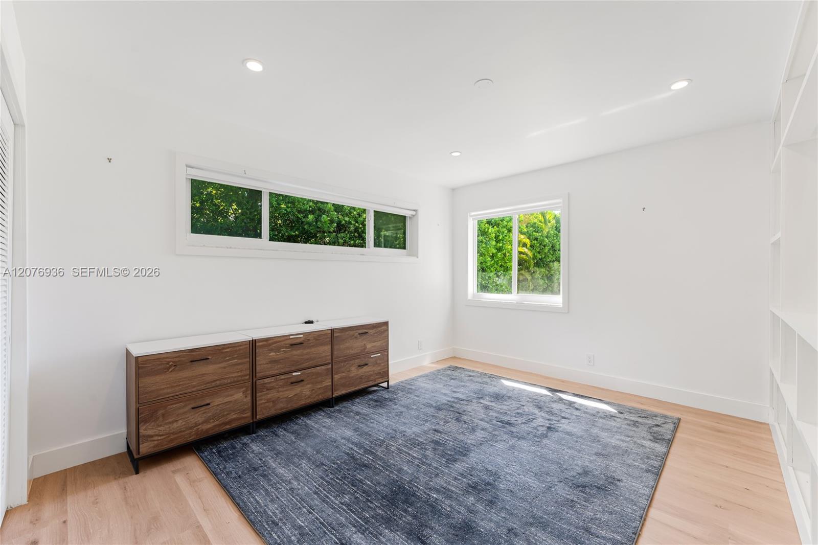 740 S Shore Drive Property Photo 23