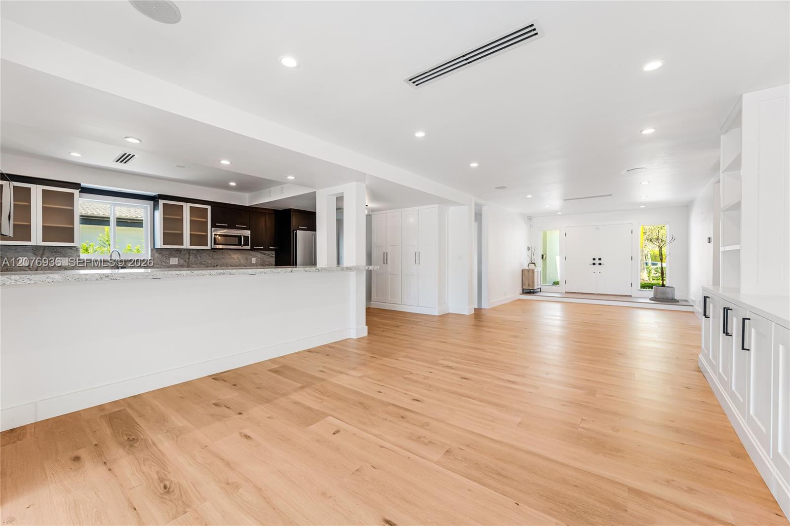 740 S Shore Drive Property Photo 33