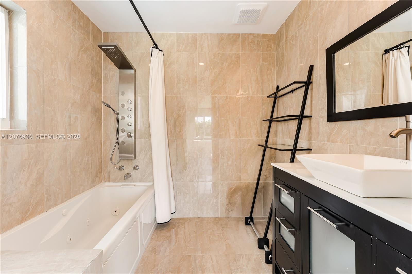740 S Shore Drive Property Photo 36
