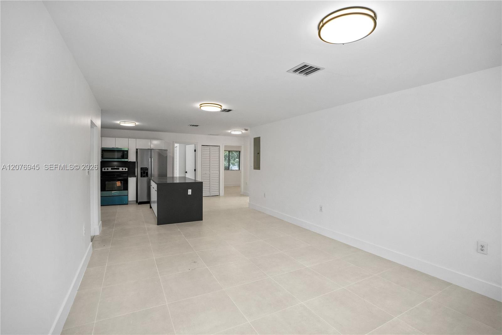 5819 Nw 30th Avenue 5819 Property Photo 2