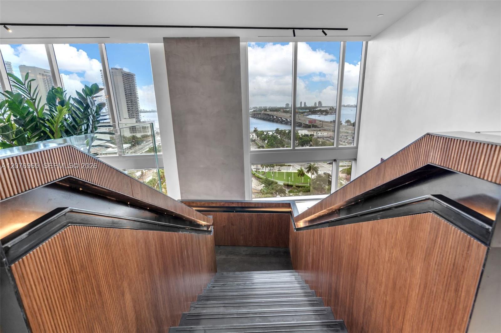 1400 Biscayne Boulevard 2305 Property Photo 40