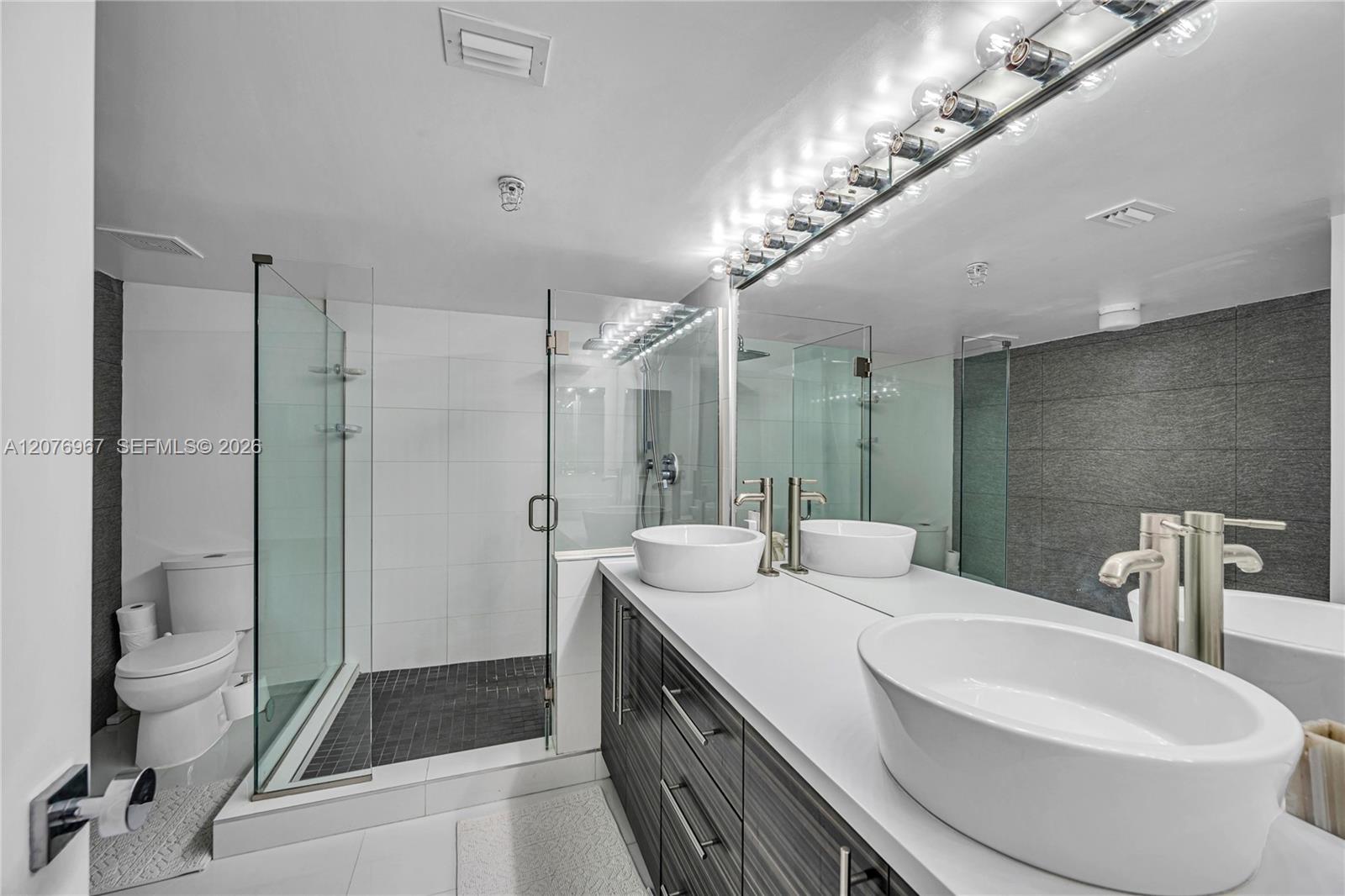 540 Brickell Key Drive 1820 Property Photo 36
