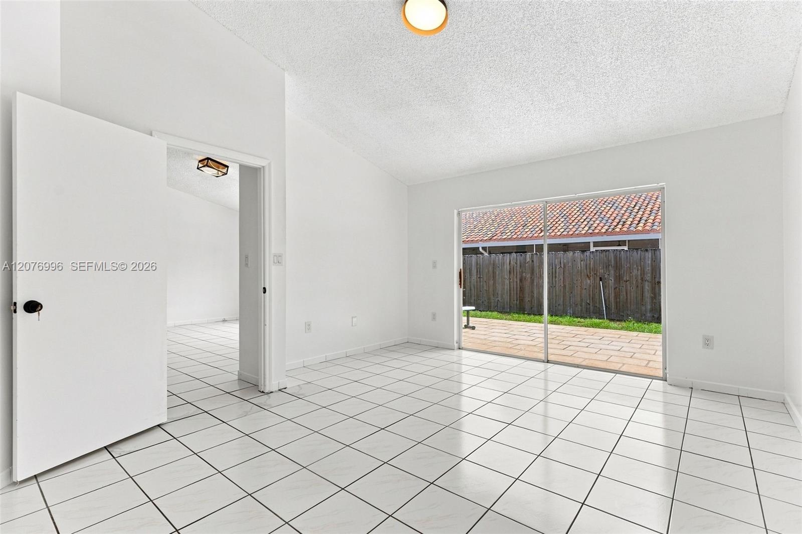 19181 Nw 89th Avenue 1 Property Photo 20