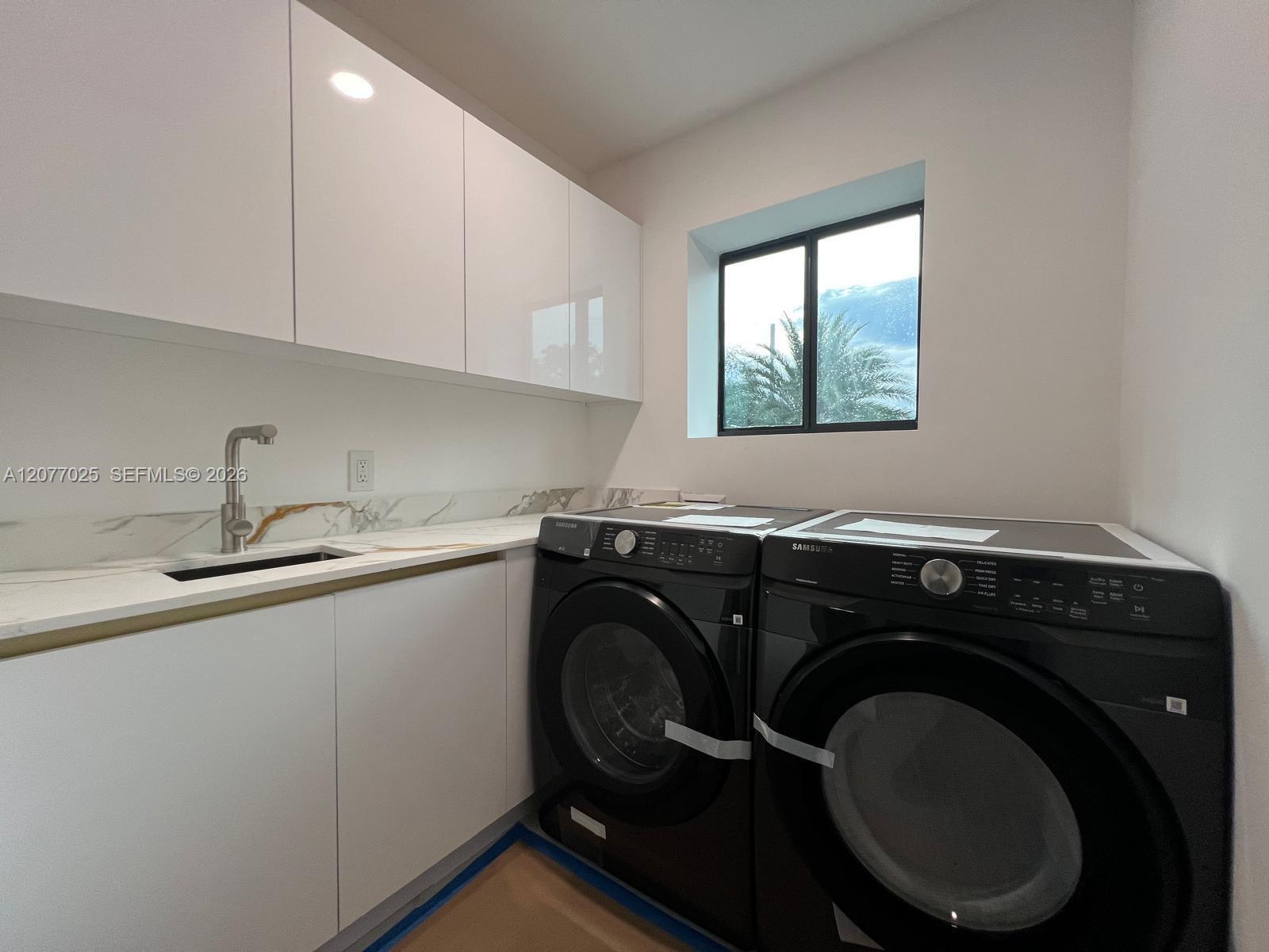 1810 Sw 30th Terrace Property Photo 18