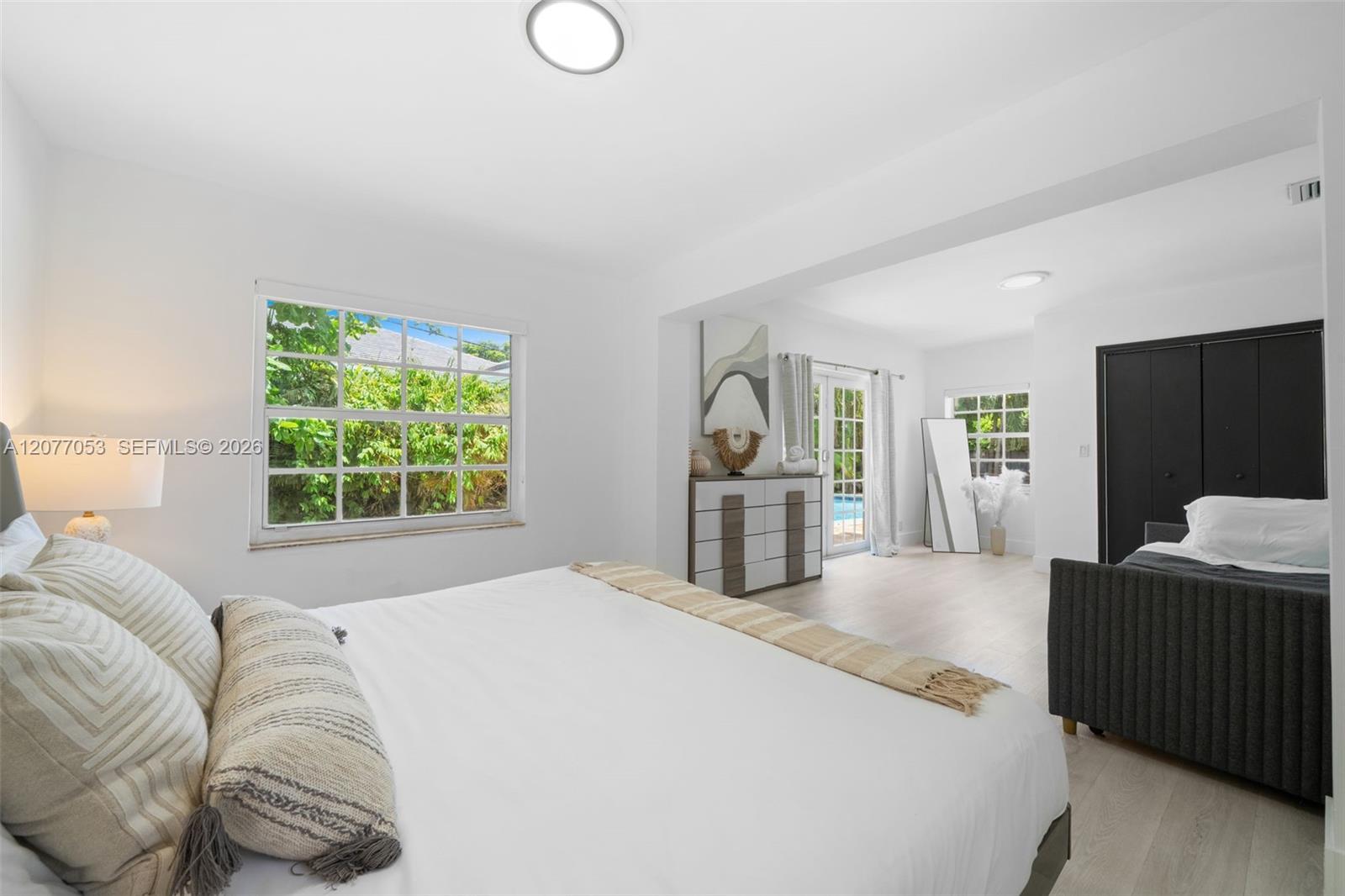 1308 Seabreeze Boulevard Property Photo 17