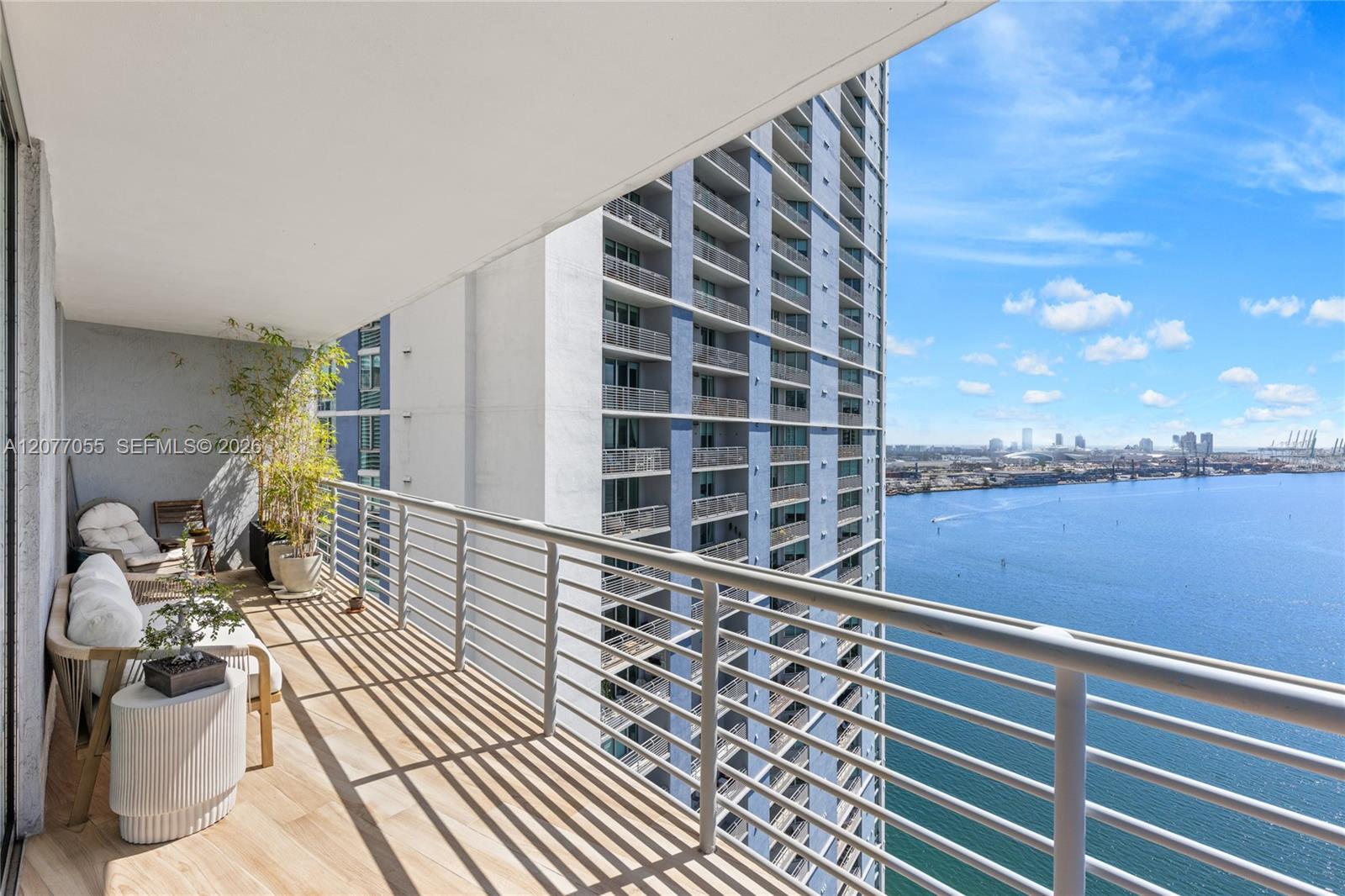 325 S Biscayne Boulevard 2723 Property Photo 41