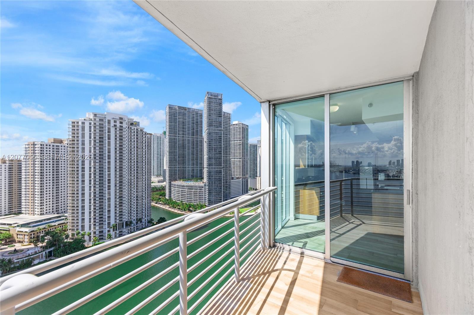 325 S Biscayne Boulevard 2723 Property Photo 45