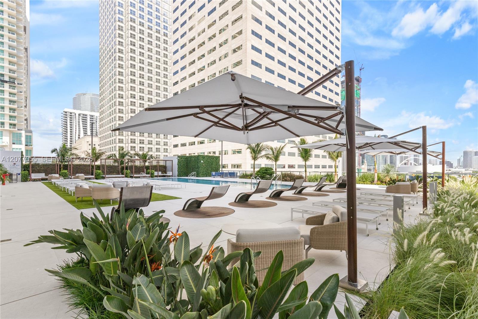 325 S Biscayne Boulevard 2723 Property Photo 49
