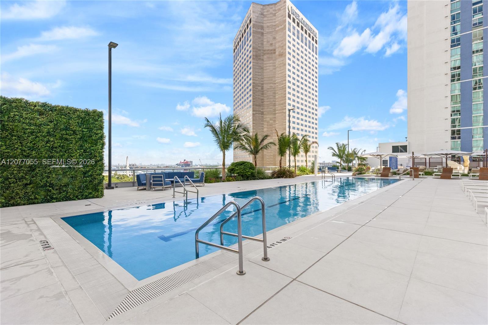 325 S Biscayne Boulevard 2723 Property Photo 52