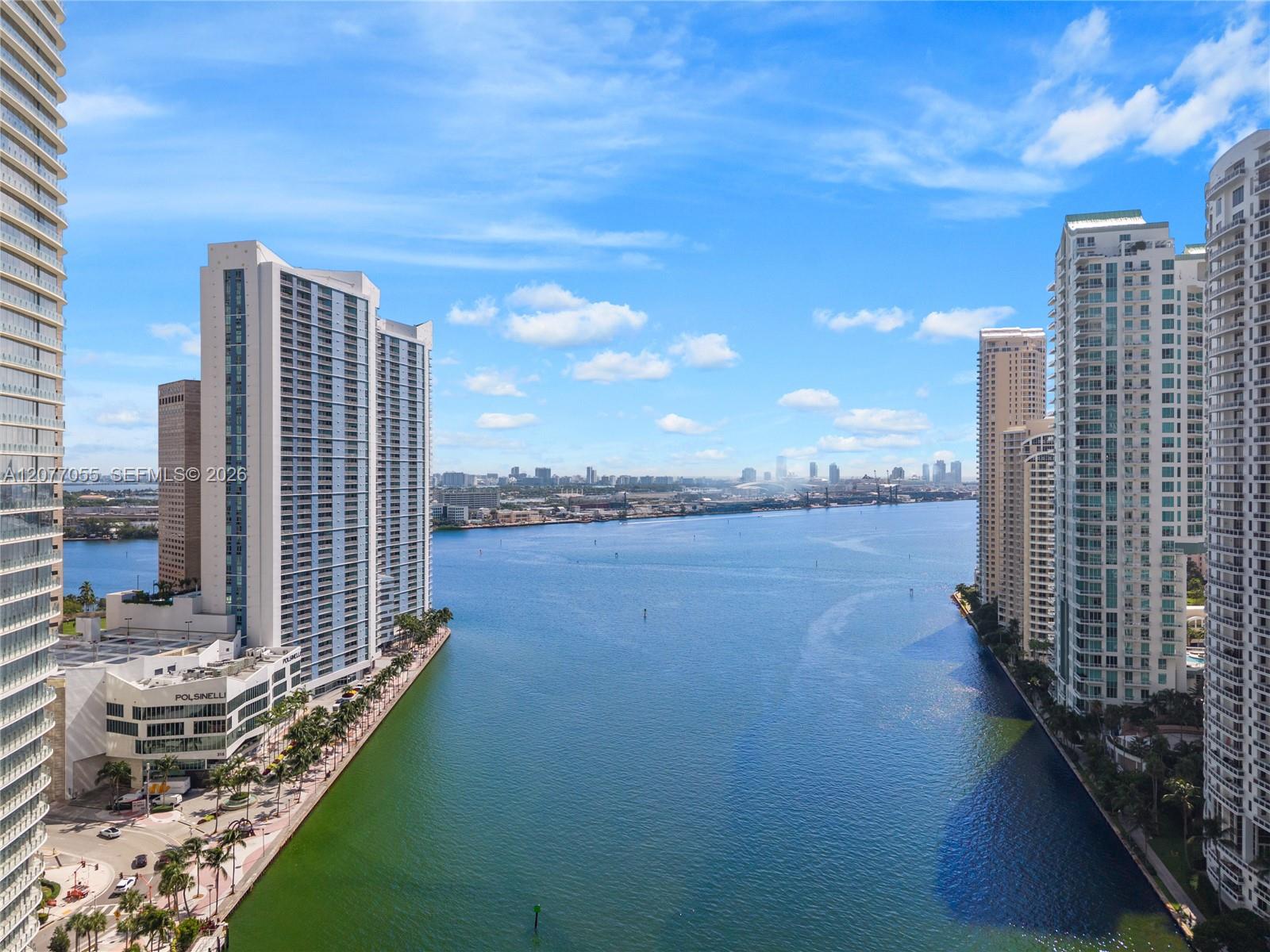 325 S Biscayne Boulevard 2723 Property Photo 58