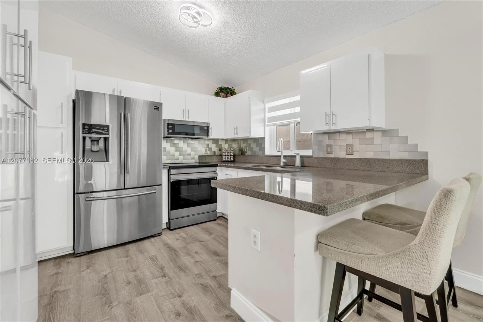 631 Sw 176th Avenue Property Photo 12