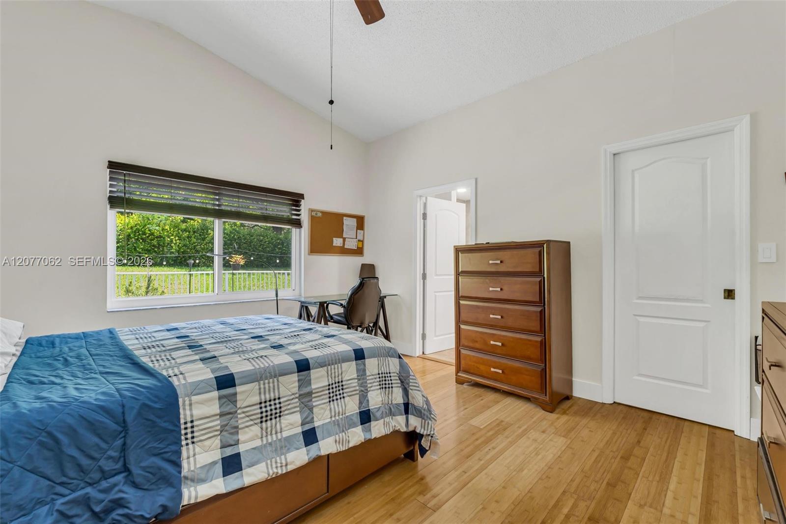631 Sw 176th Avenue Property Photo 36