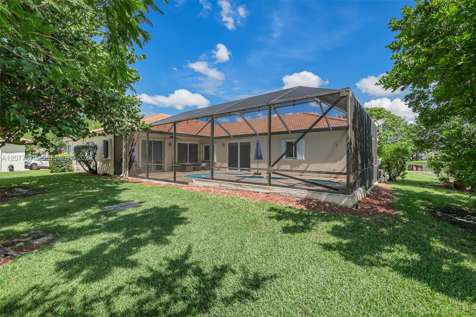 1928 Water Ridge Drive Property Photo 60