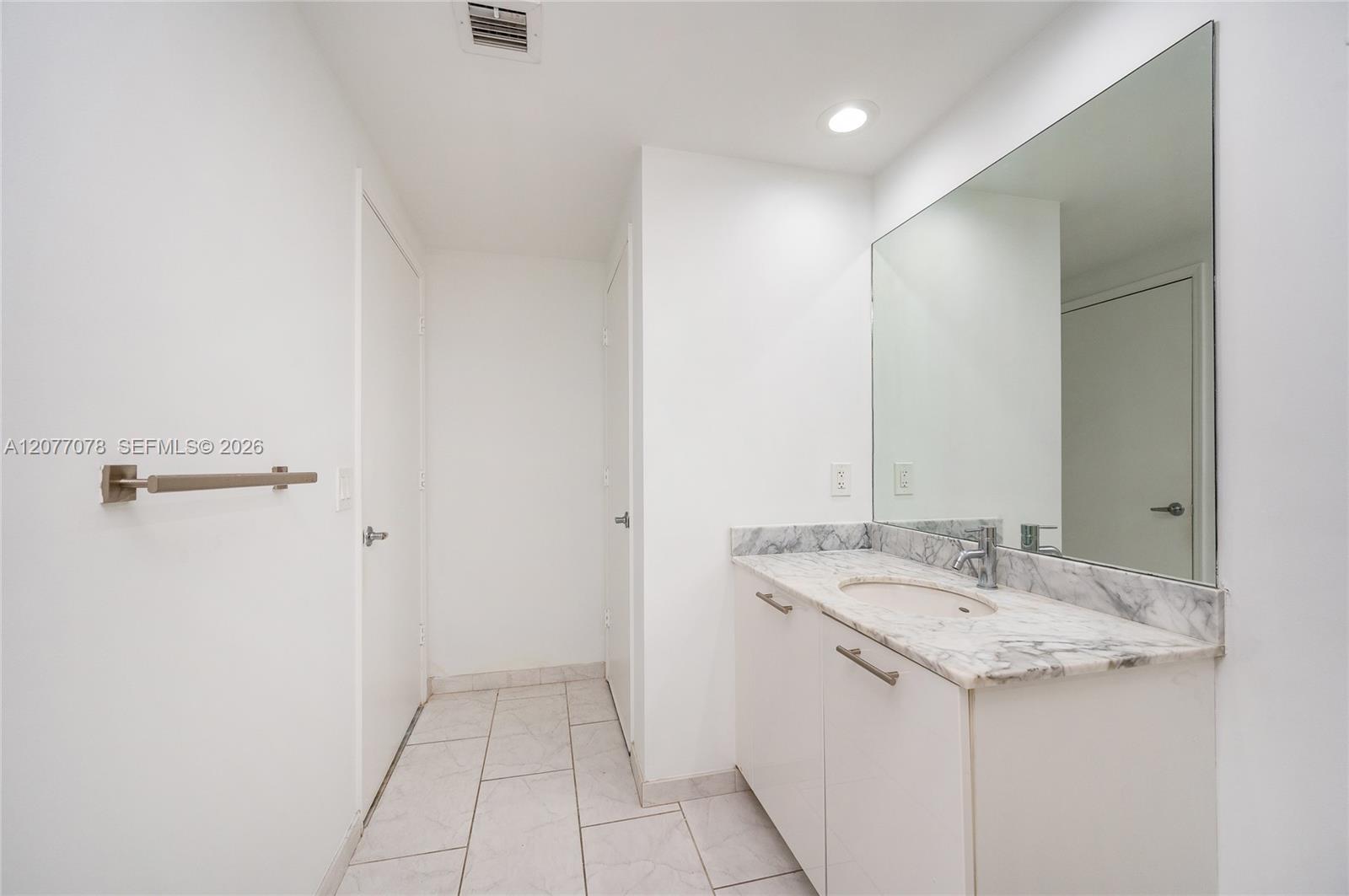 951 Brickell Avenue 2608 Property Photo 29