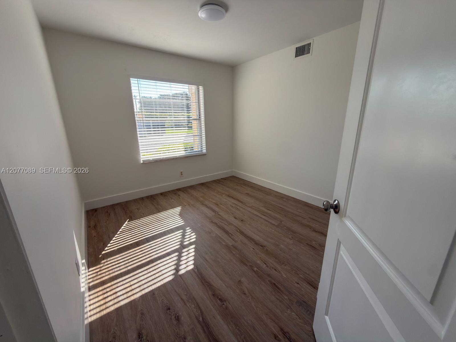9937 Three Lakes Circle 14d Property Photo 4
