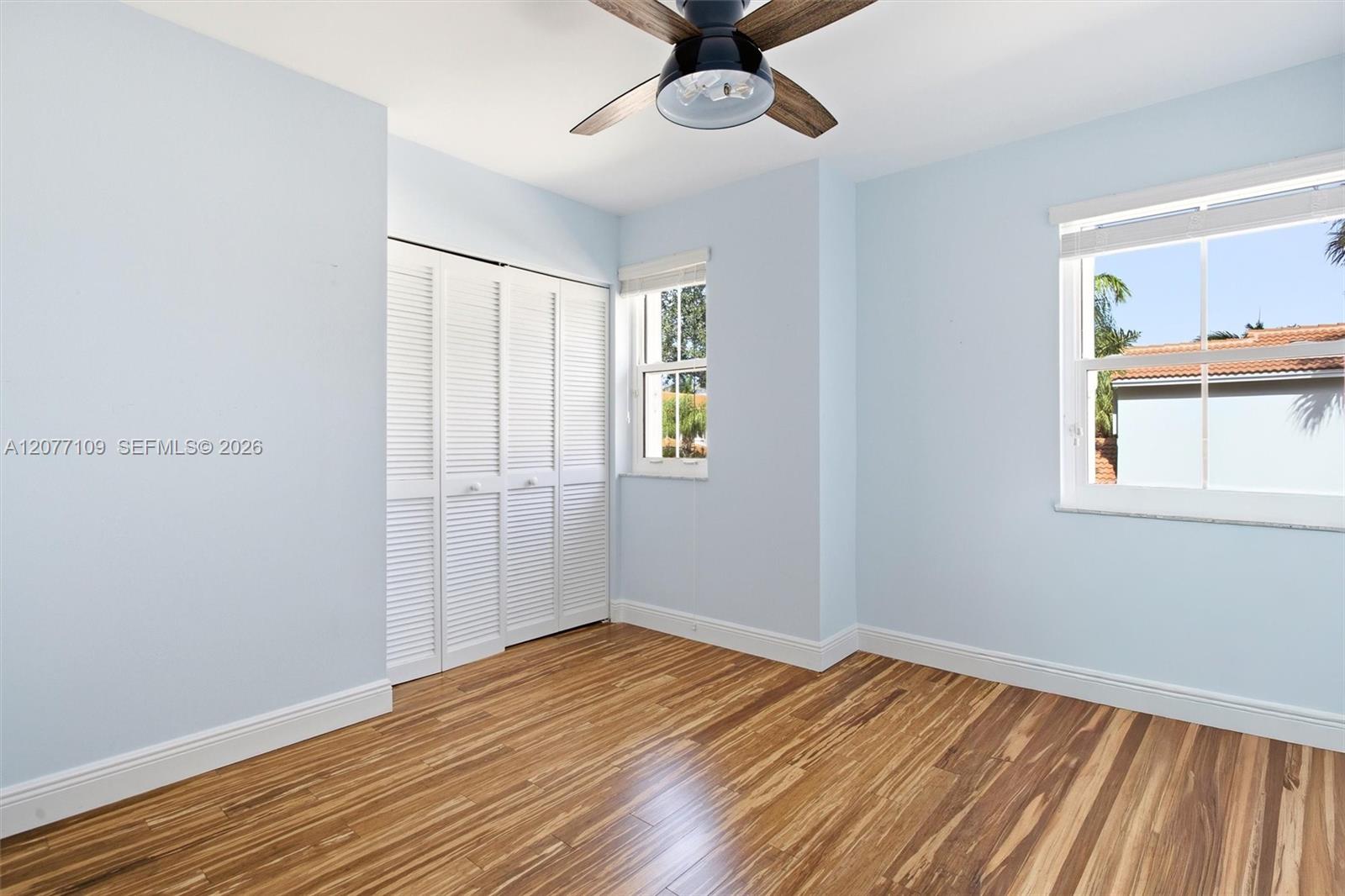 1880 Sweetbay Way Property Photo 26