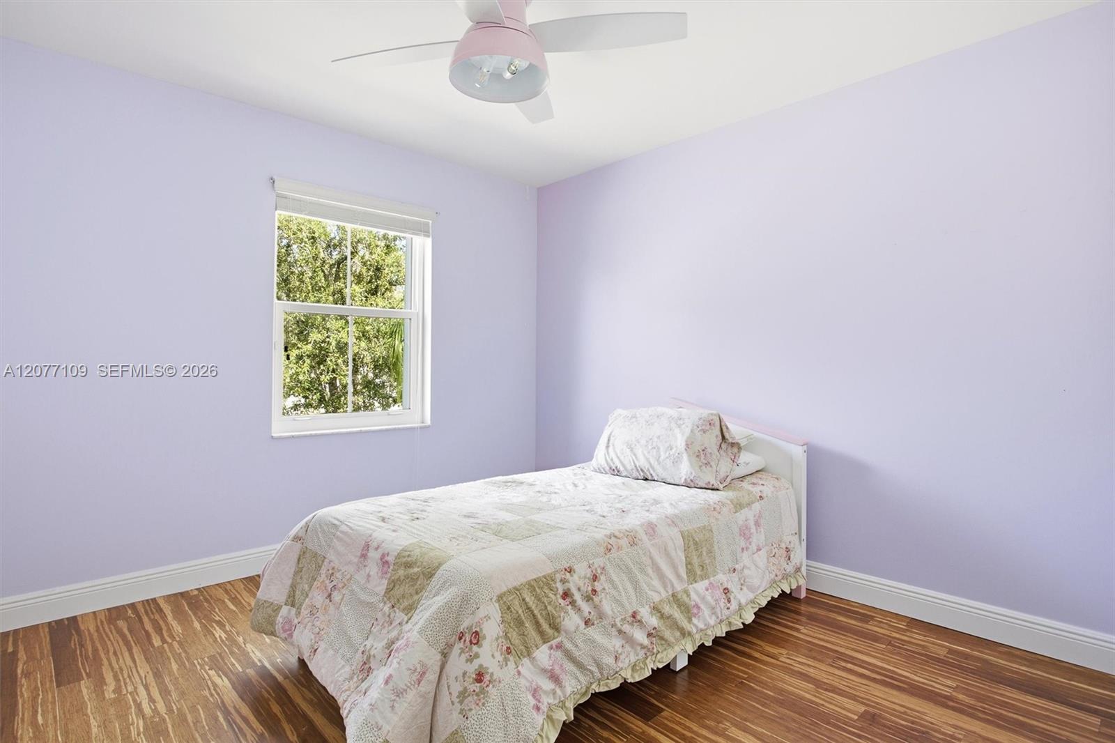 1880 Sweetbay Way Property Photo 27