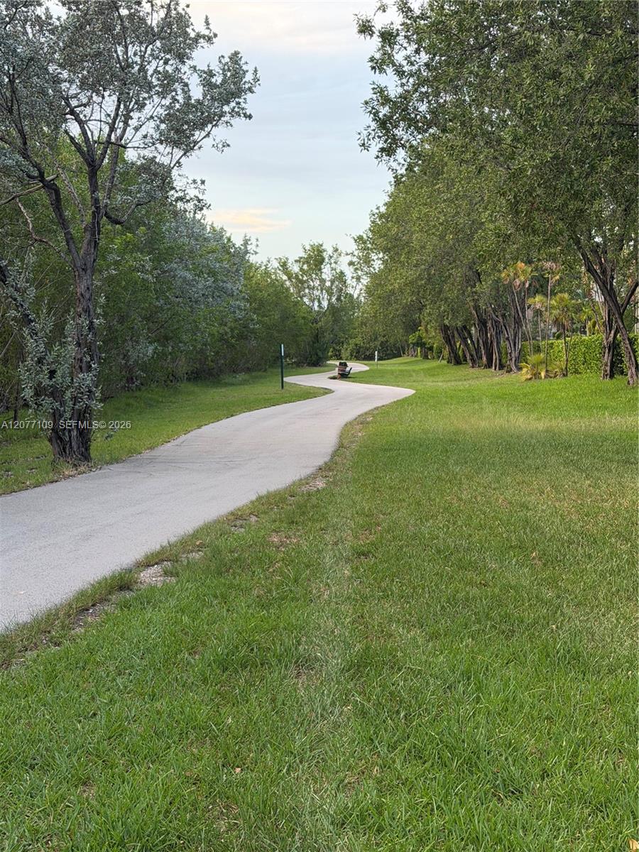 1880 Sweetbay Way Property Photo 32