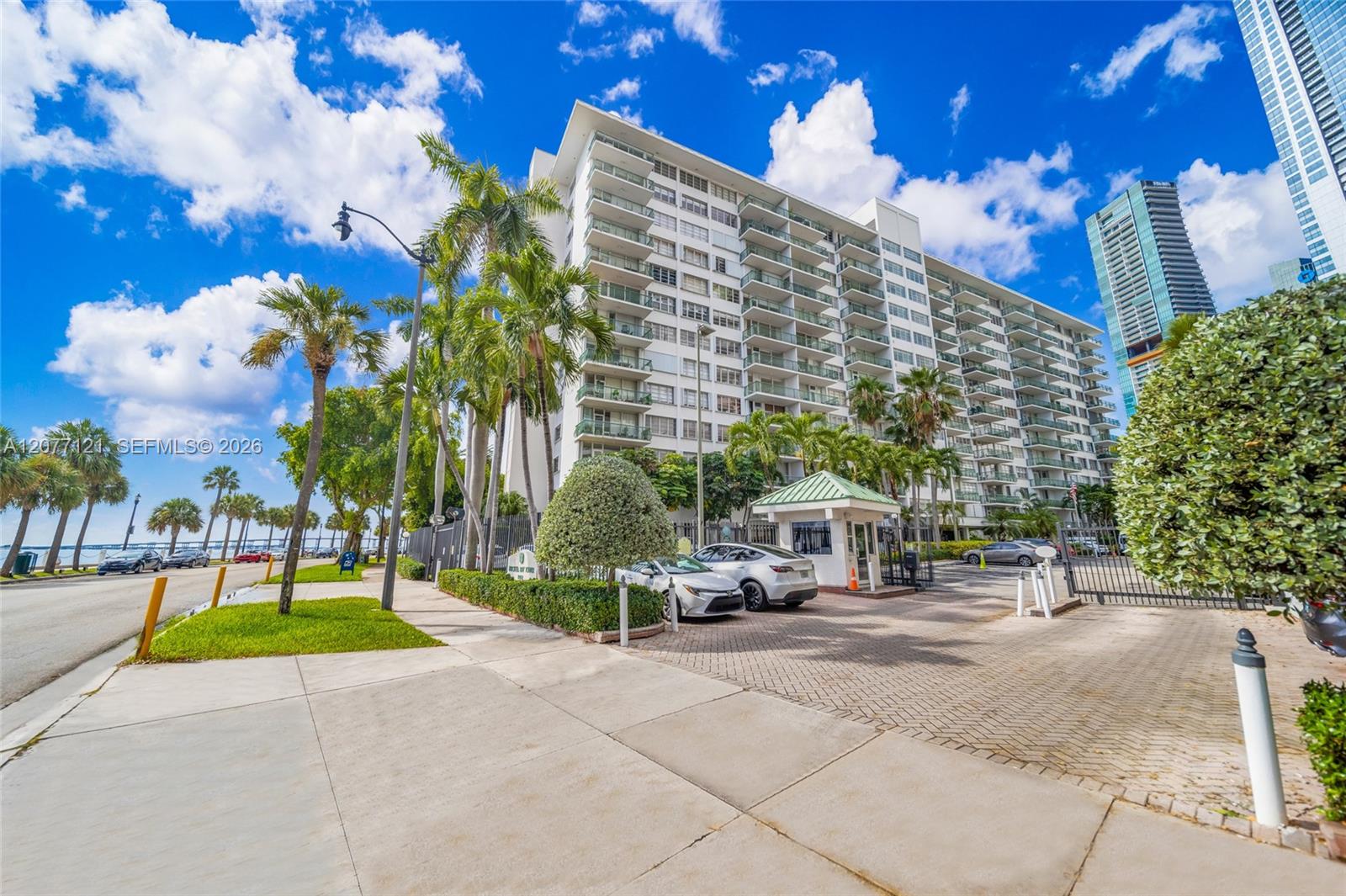 1408 Brickell Bay Drive 703 Property Photo 7