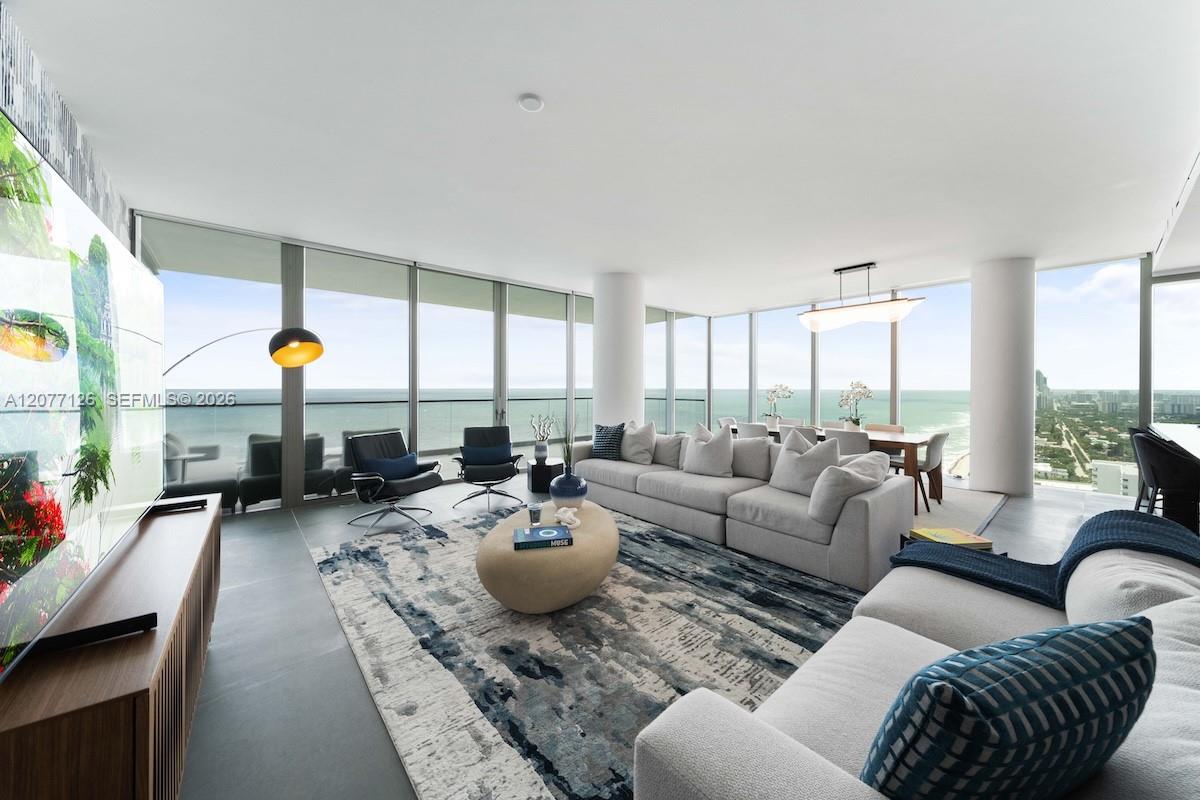 2000 S Ocean Drive 31b Property Photo 9