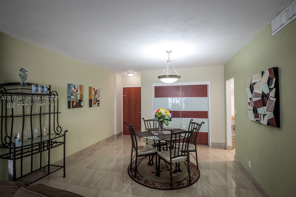 A12077128 Property Photo 14