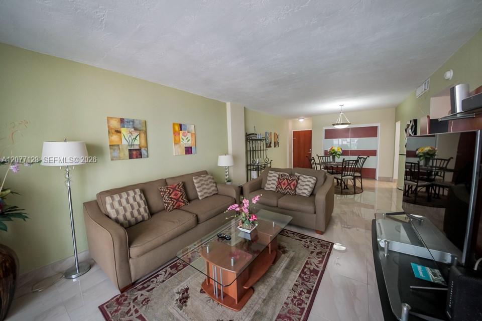 A12077128 Property Photo 16