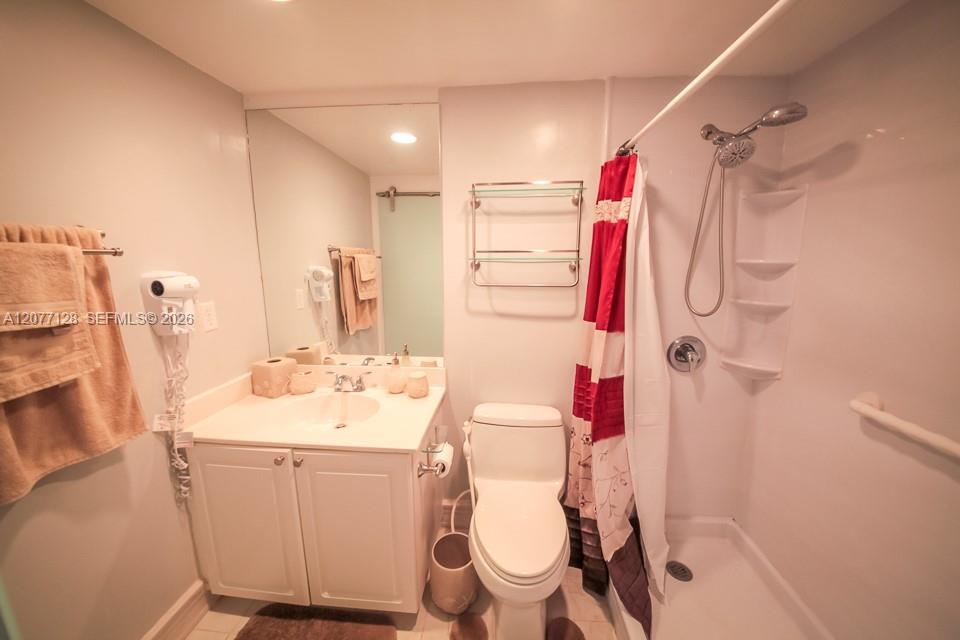 A12077128 Property Photo 23