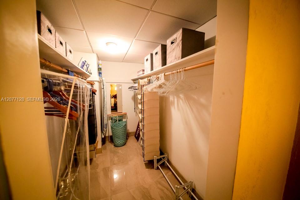 A12077128 Property Photo 25