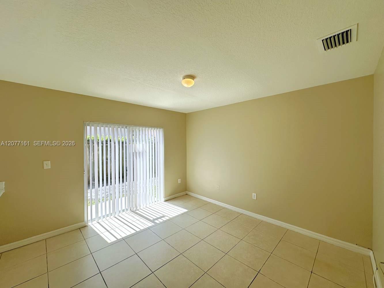 A12077161 Property Photo 10
