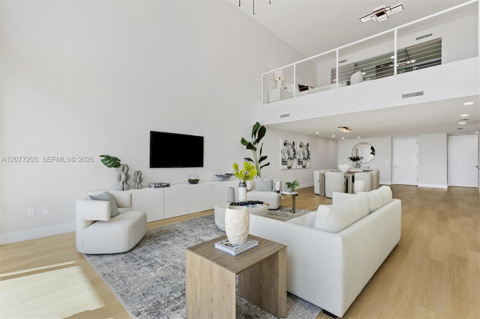 1040 Biscayne Boulevard 3403 Property Photo 6