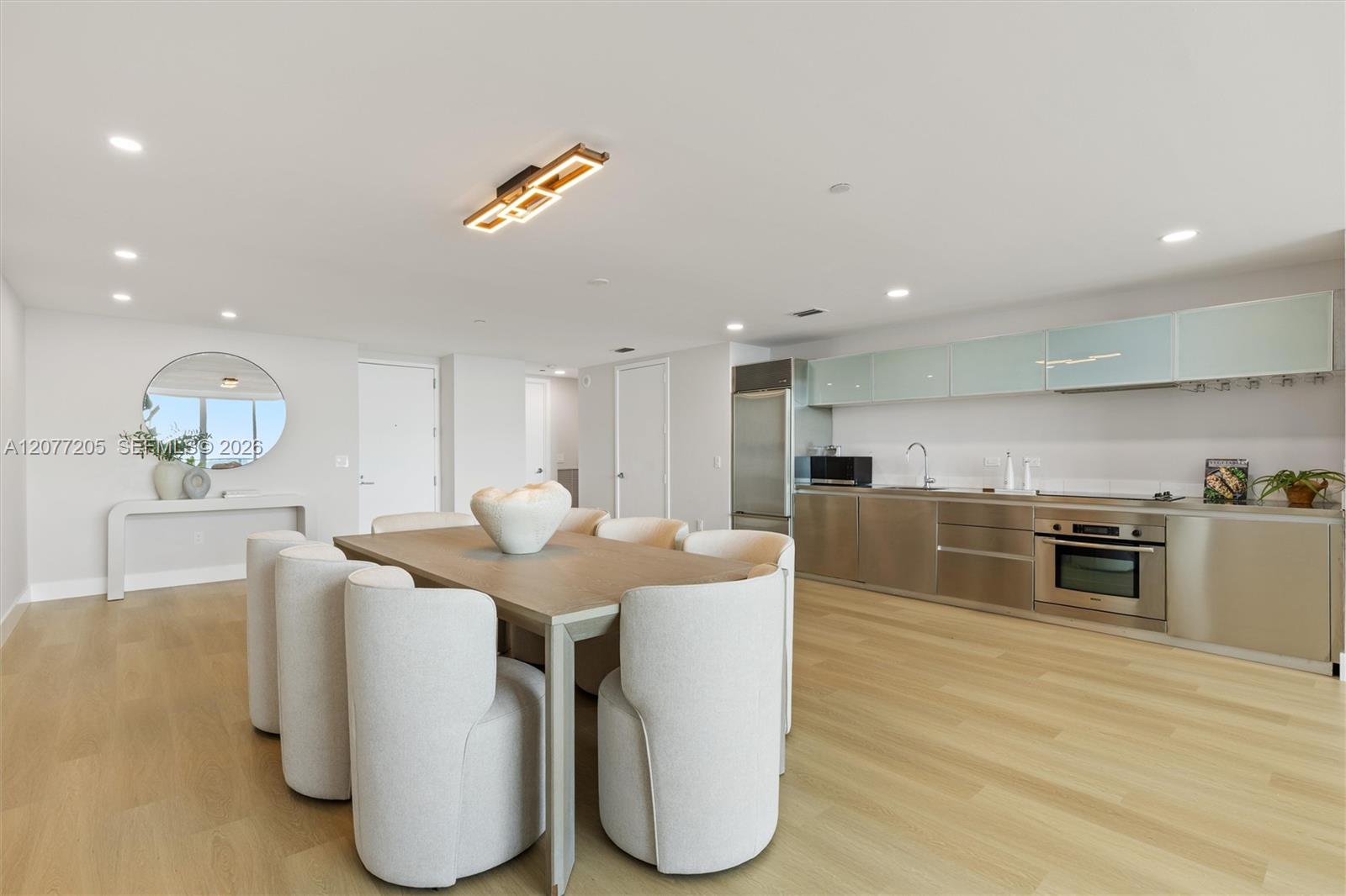 1040 Biscayne Boulevard 3403 Property Photo 13