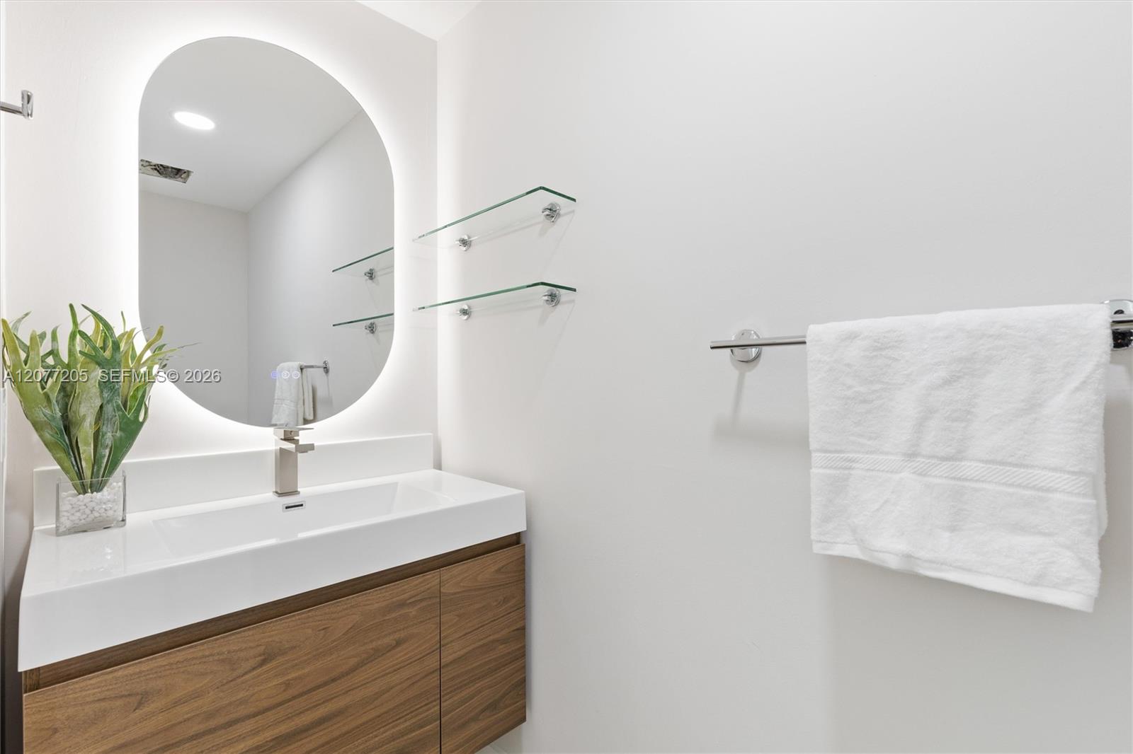 1040 Biscayne Boulevard 3403 Property Photo 14