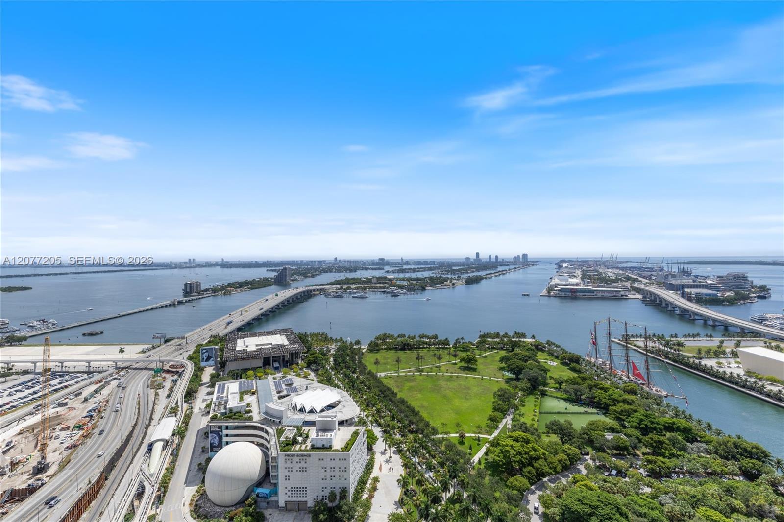 1040 Biscayne Boulevard 3403 Property Photo 30
