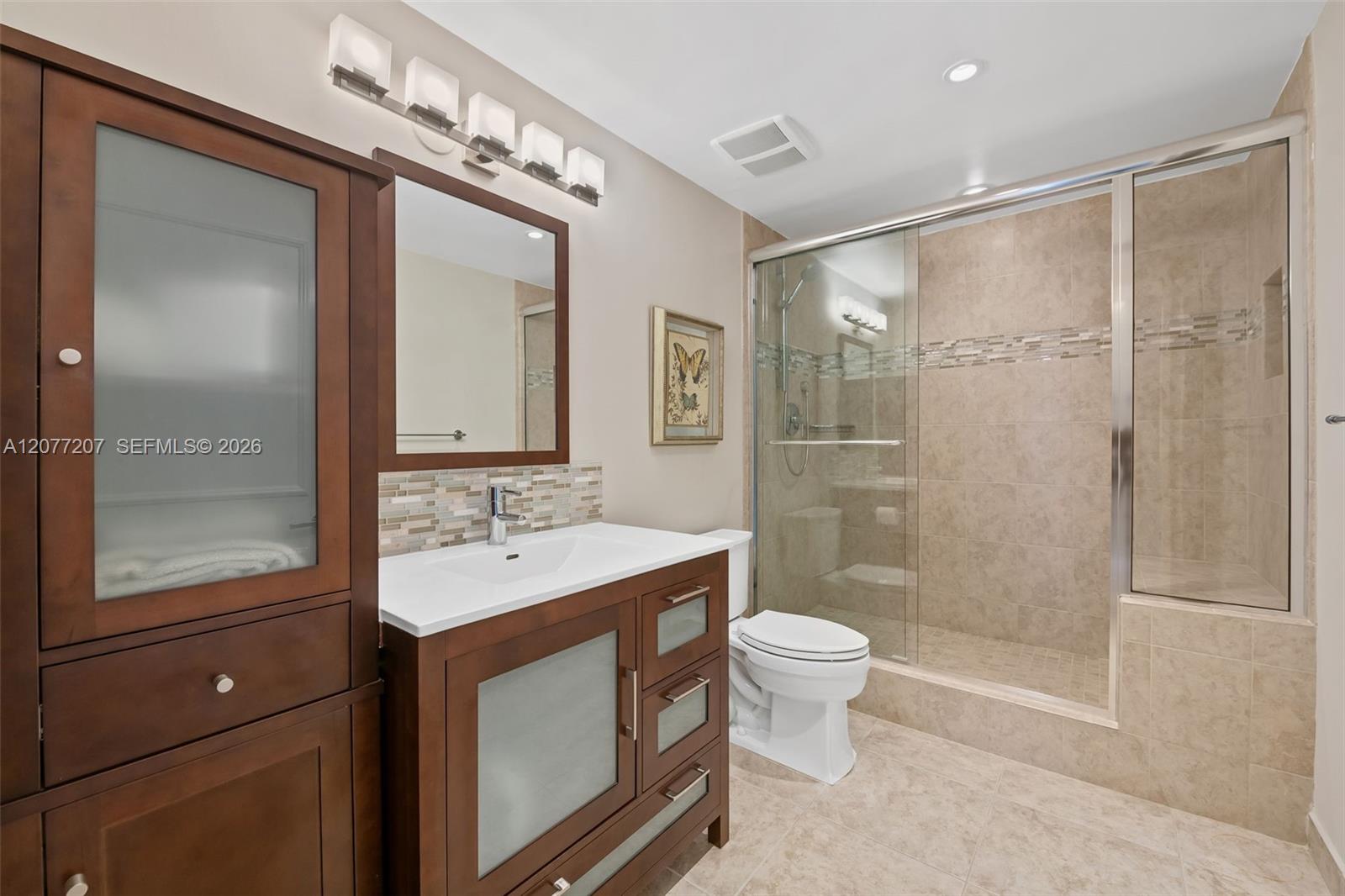 2110 N Ocean Boulevard 7b Property Photo 27