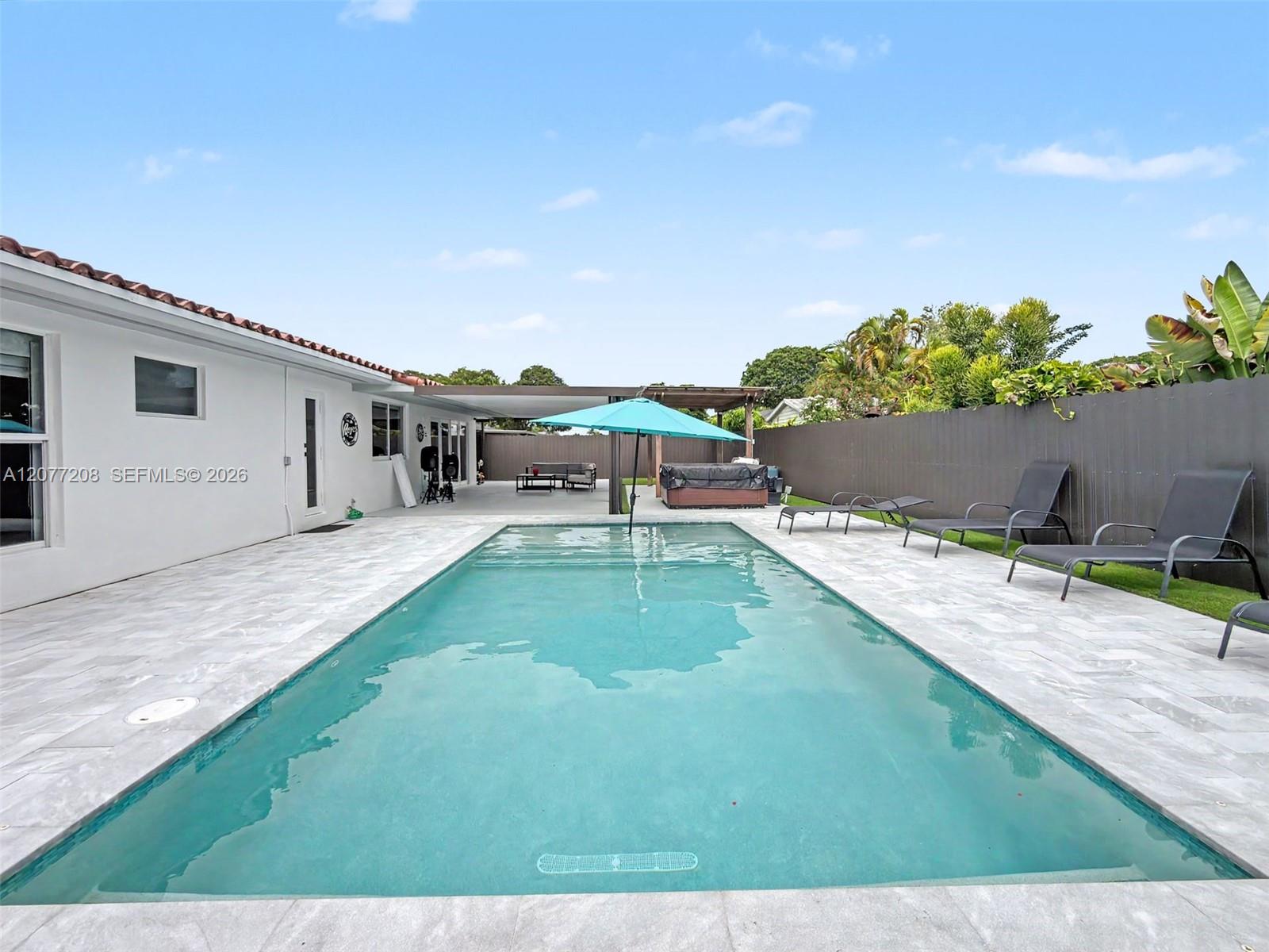 14111 Sw 75th Street Property Photo 27