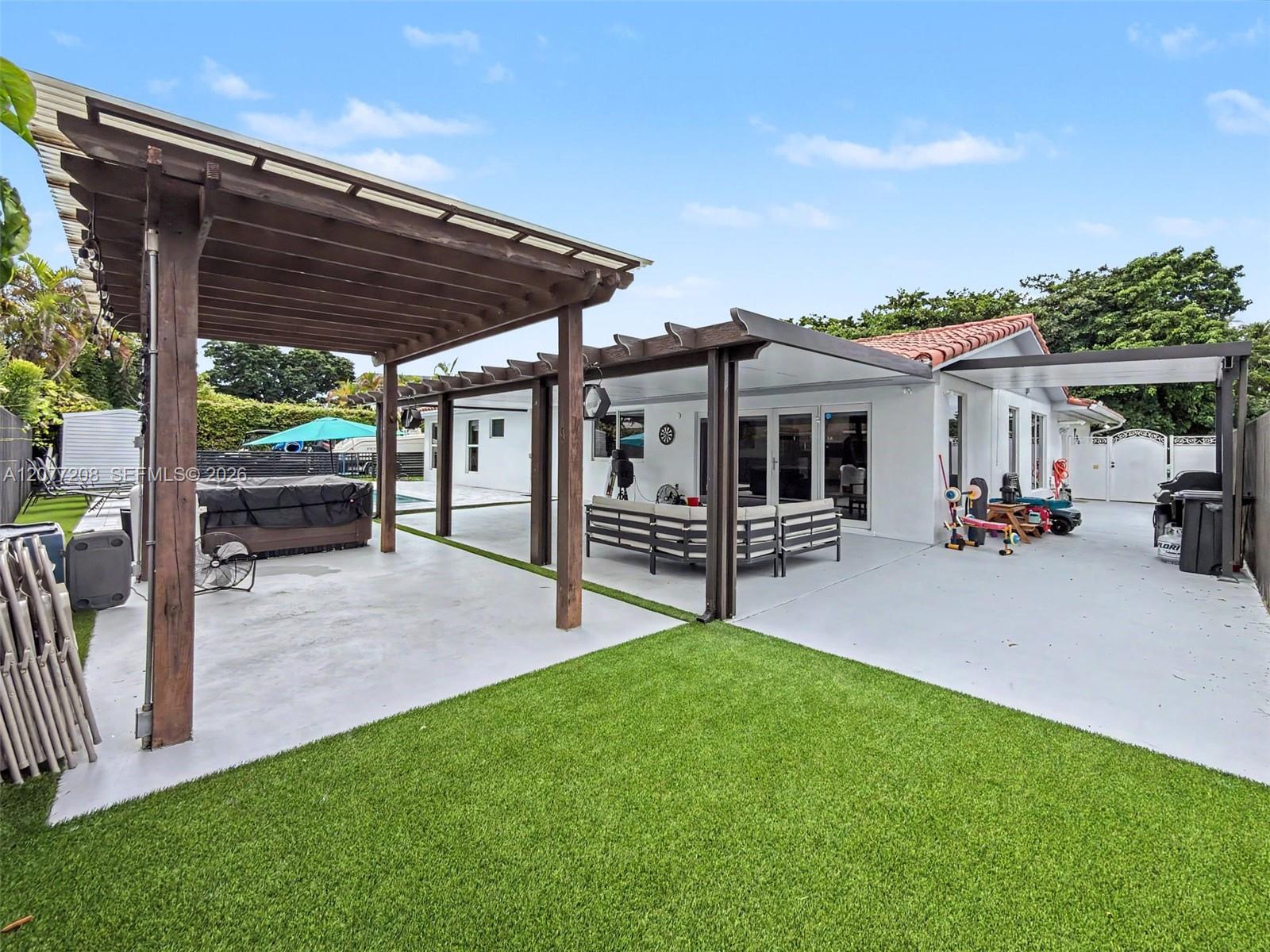 14111 Sw 75th Street Property Photo 29