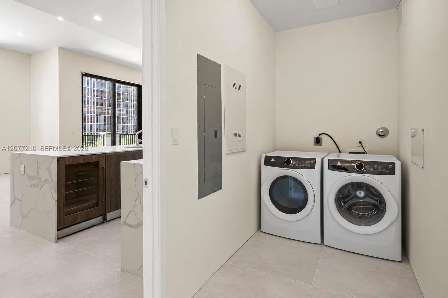275 Giralda Avenue 6a Property Photo 18