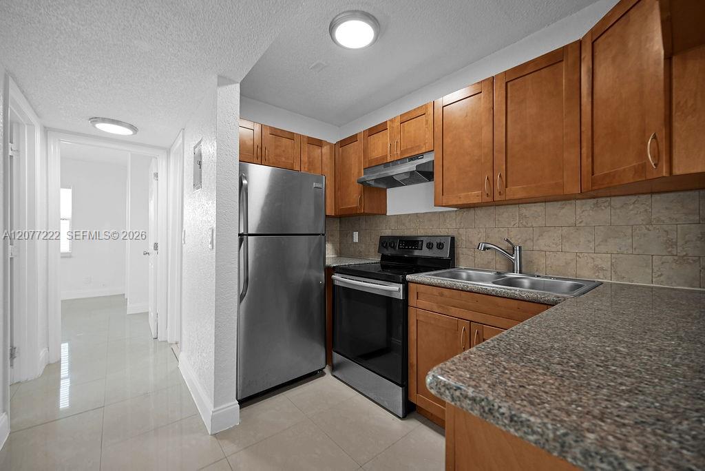 655 Kathy Court Property Photo 3