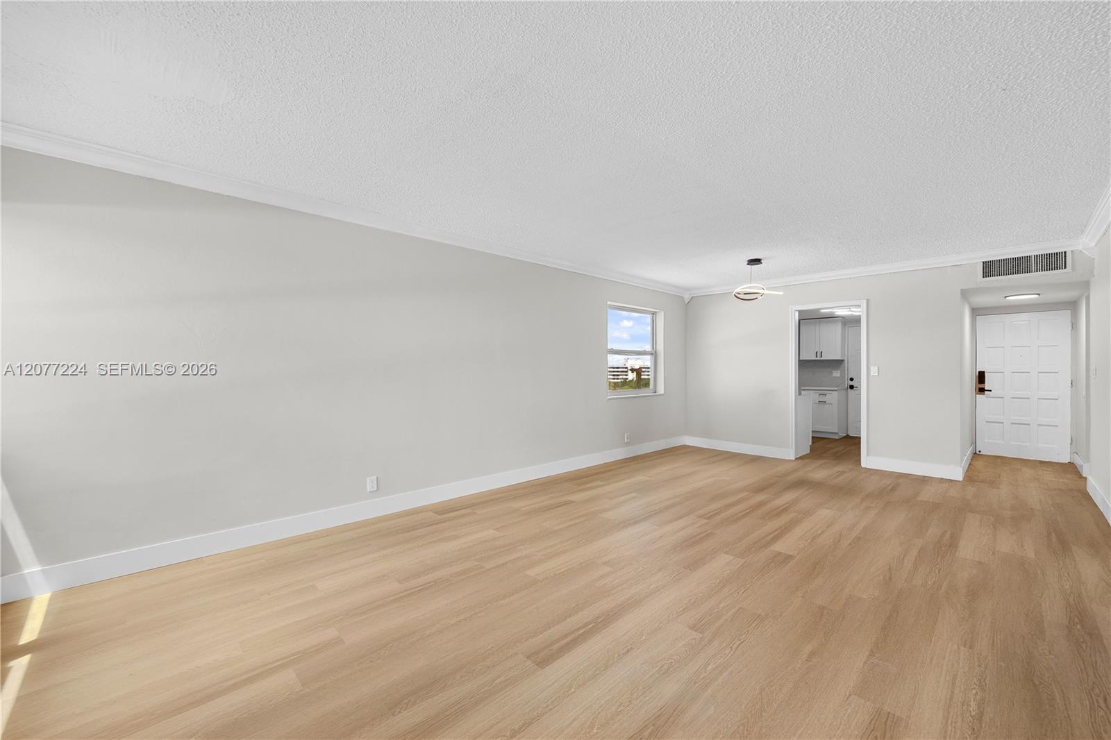 3301 Spanish Moss Terrace 806 Property Photo 14