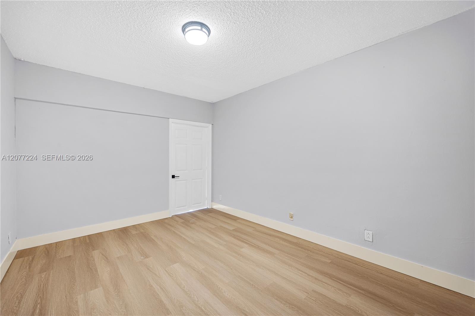 3301 Spanish Moss Terrace 806 Property Photo 25