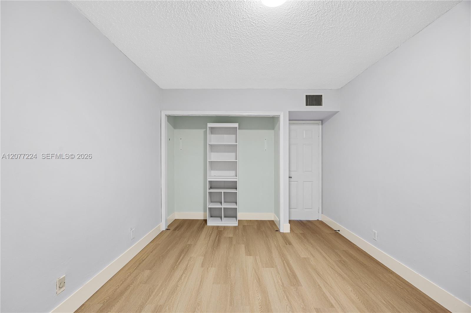 3301 Spanish Moss Terrace 806 Property Photo 26