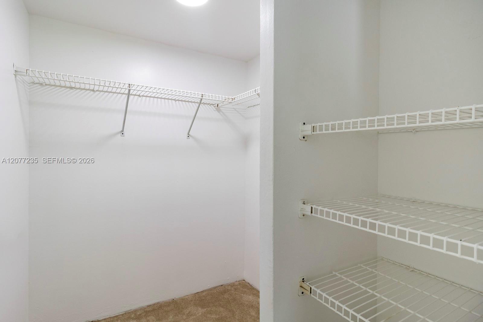 2920 Forest Hills Boulevard A3a Property Photo 24