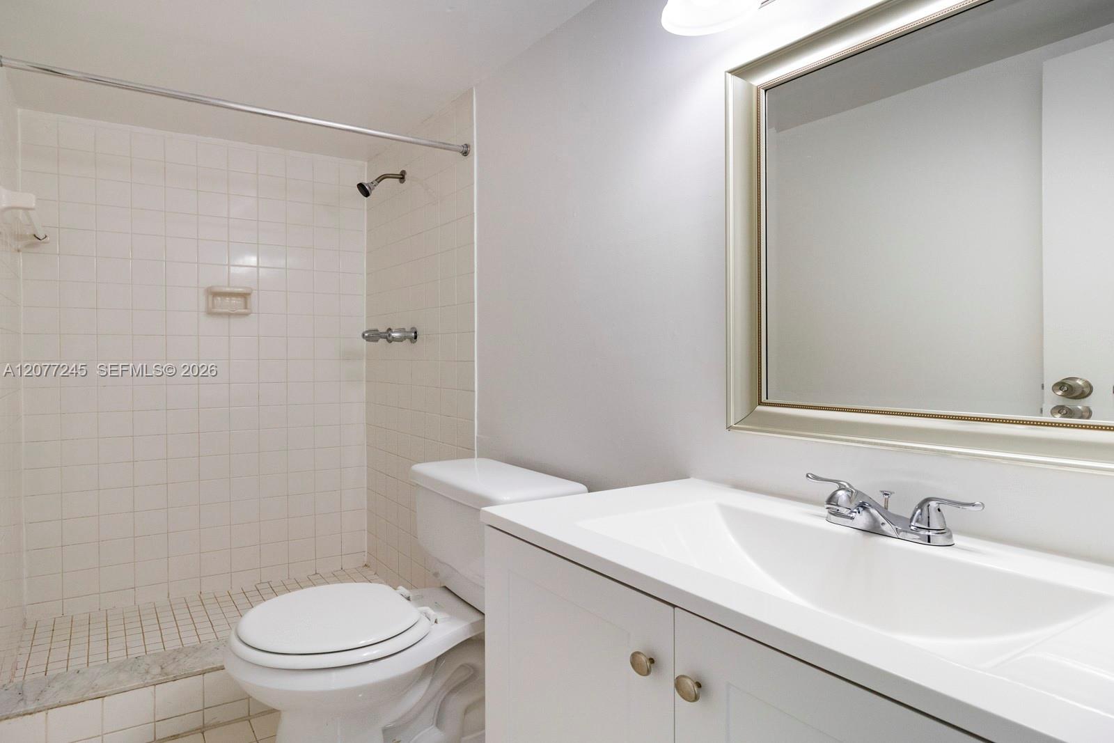 2940 Forest Hills Boulevard C3l Property Photo 21