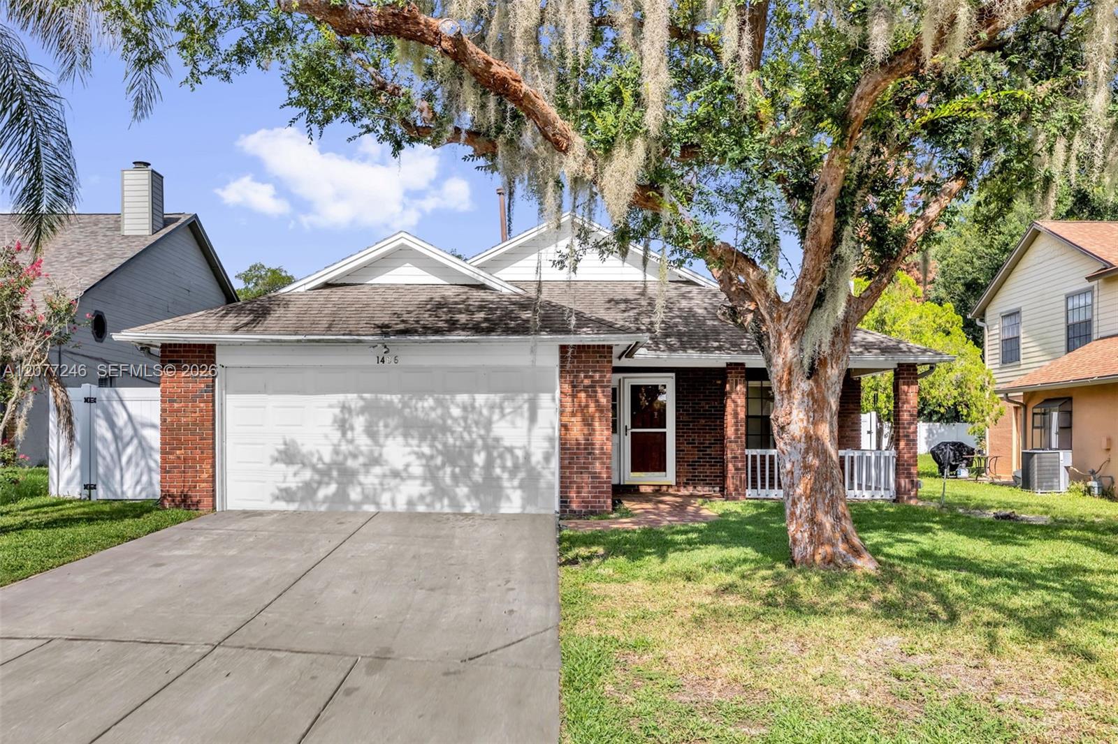 1486 Hyde Park Drive