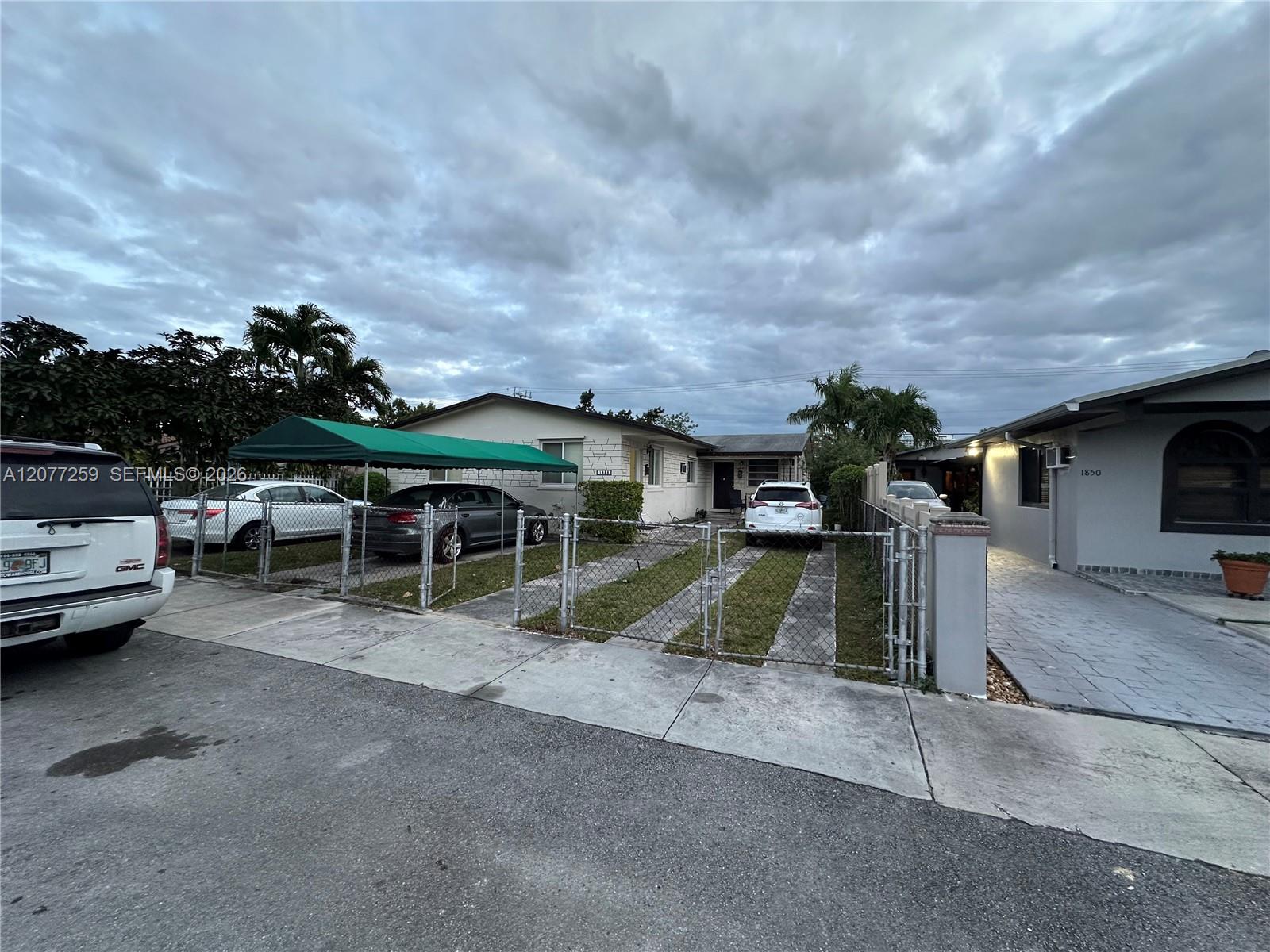 1838 Nw 18th Street Property Photo 1