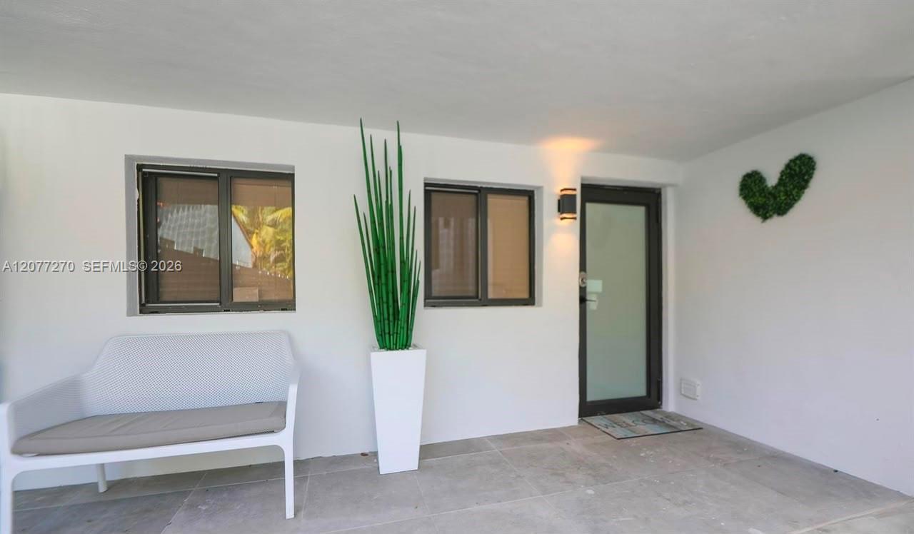 52 Ne 47th Street Property Photo 56