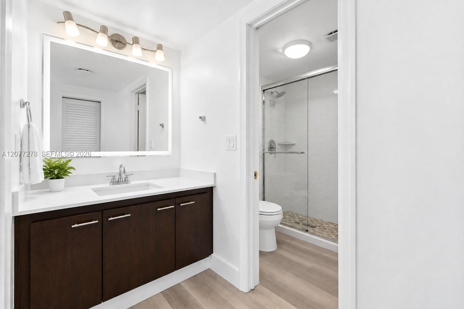 9273 Collins Avenue 309 Property Photo 14