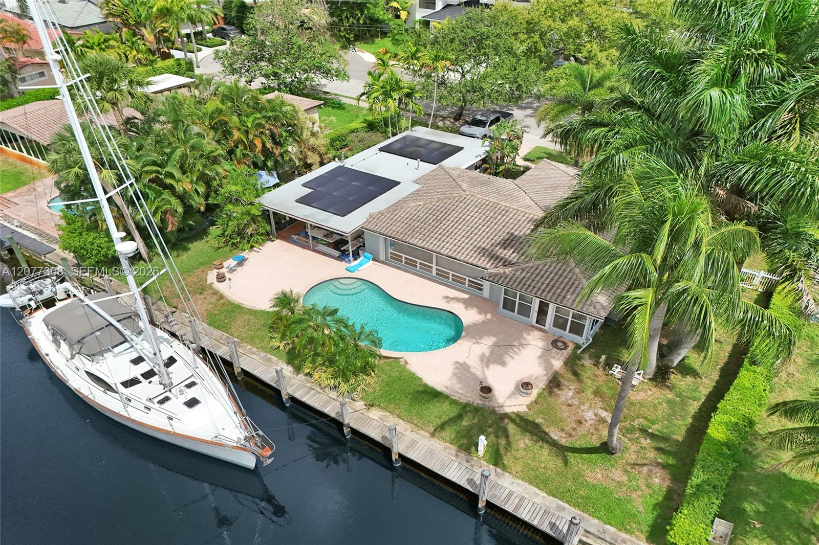 1312 Tangelo Isle Property Photo 4