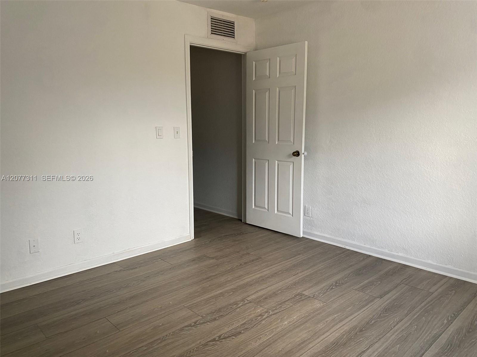 4218 Vineyard Circle 4218 Property Photo 11