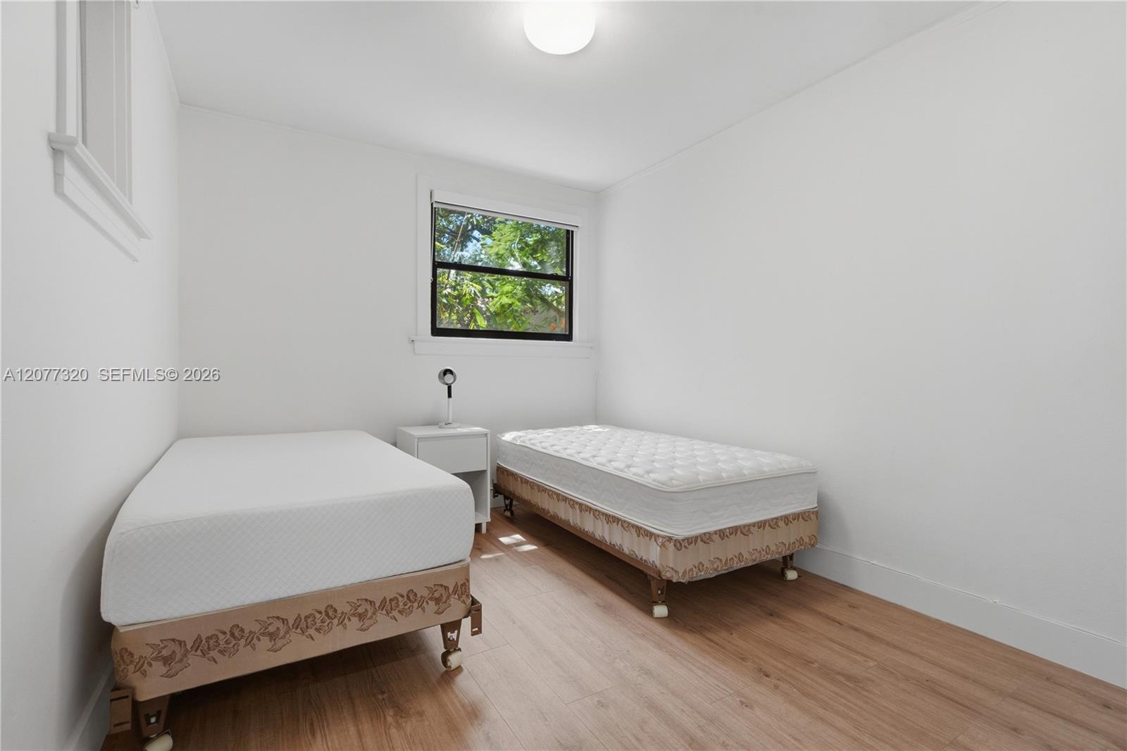 665 N Greenway Drive Property Photo 35